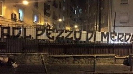 Duro attacco degli ultras al numero uno azzurro